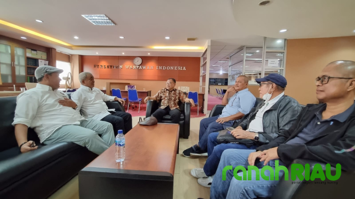 DK PWI Riau Gelar Sosialisasi KEJ dan KPW untuk Wartawan Se Indonesia